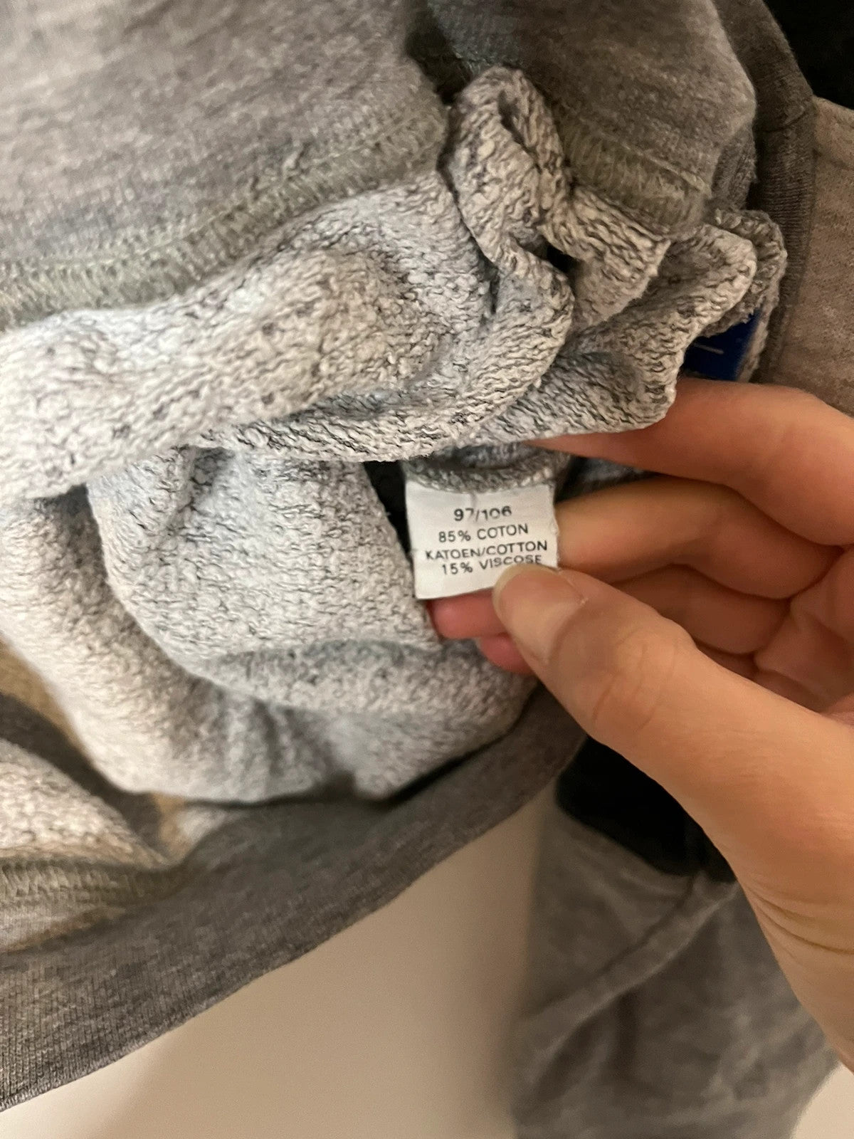 Sweat vintage avec broderie