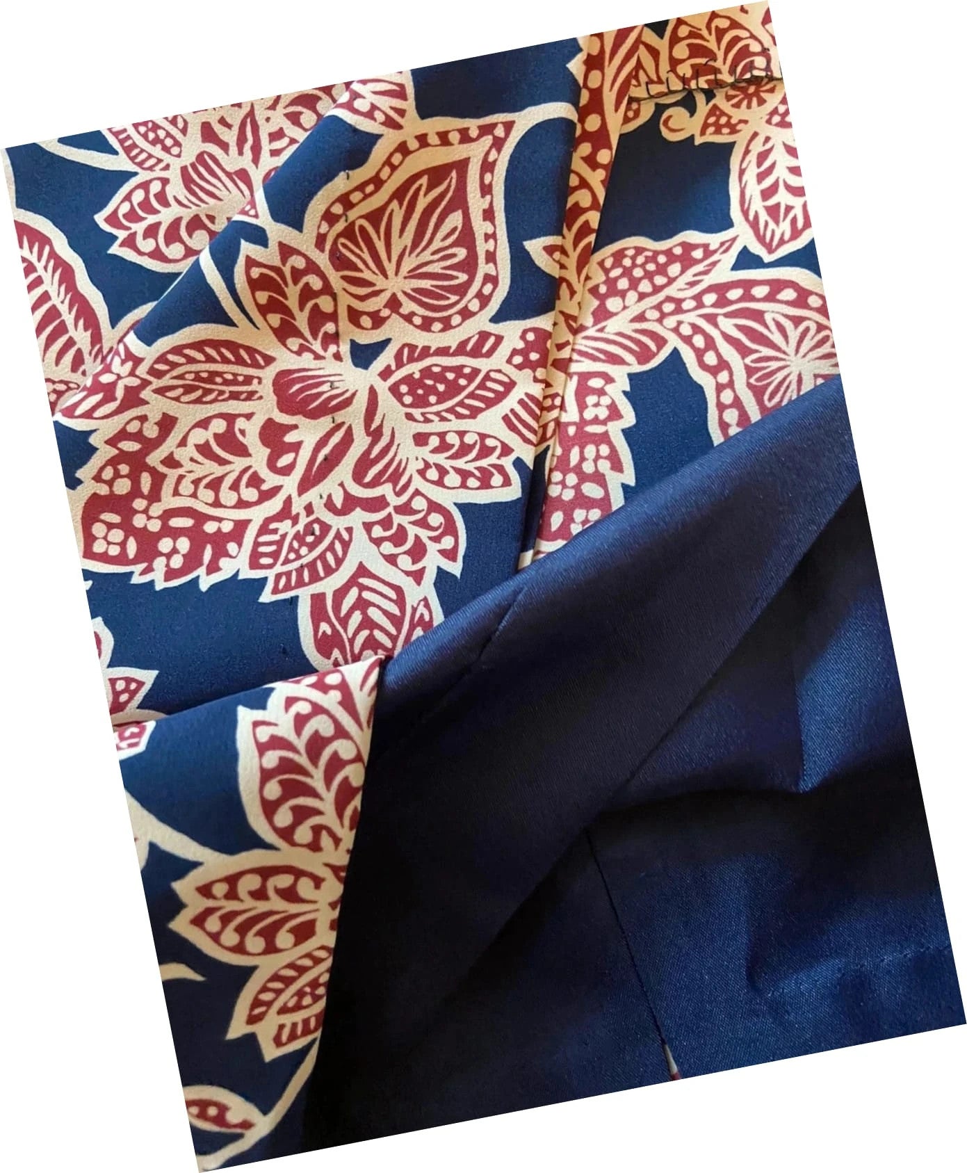 Jupe crayon vintage à motifs