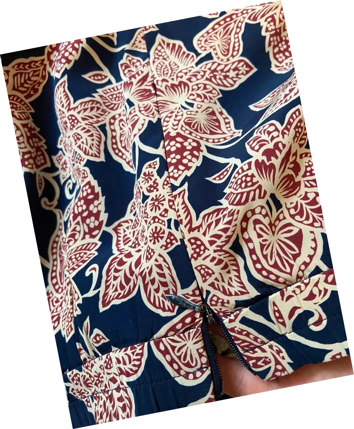 Jupe crayon vintage à motifs