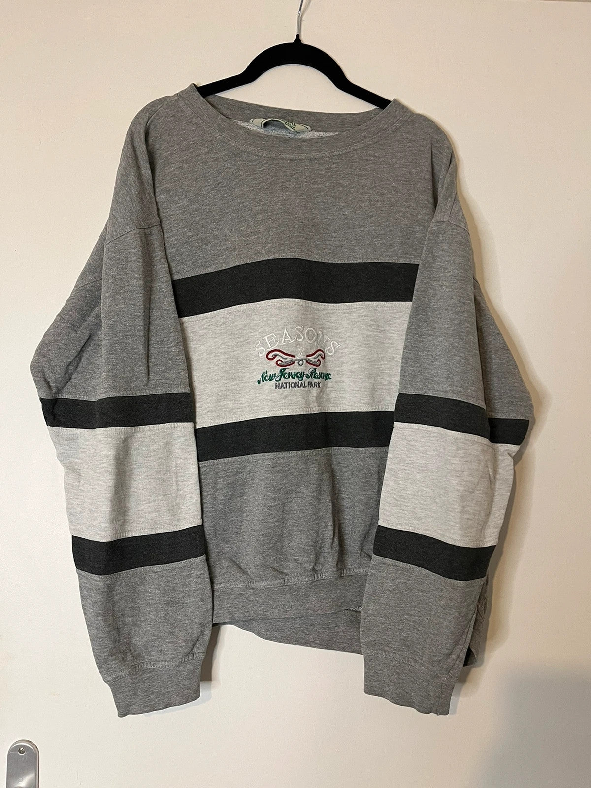 Sweat vintage avec broderie