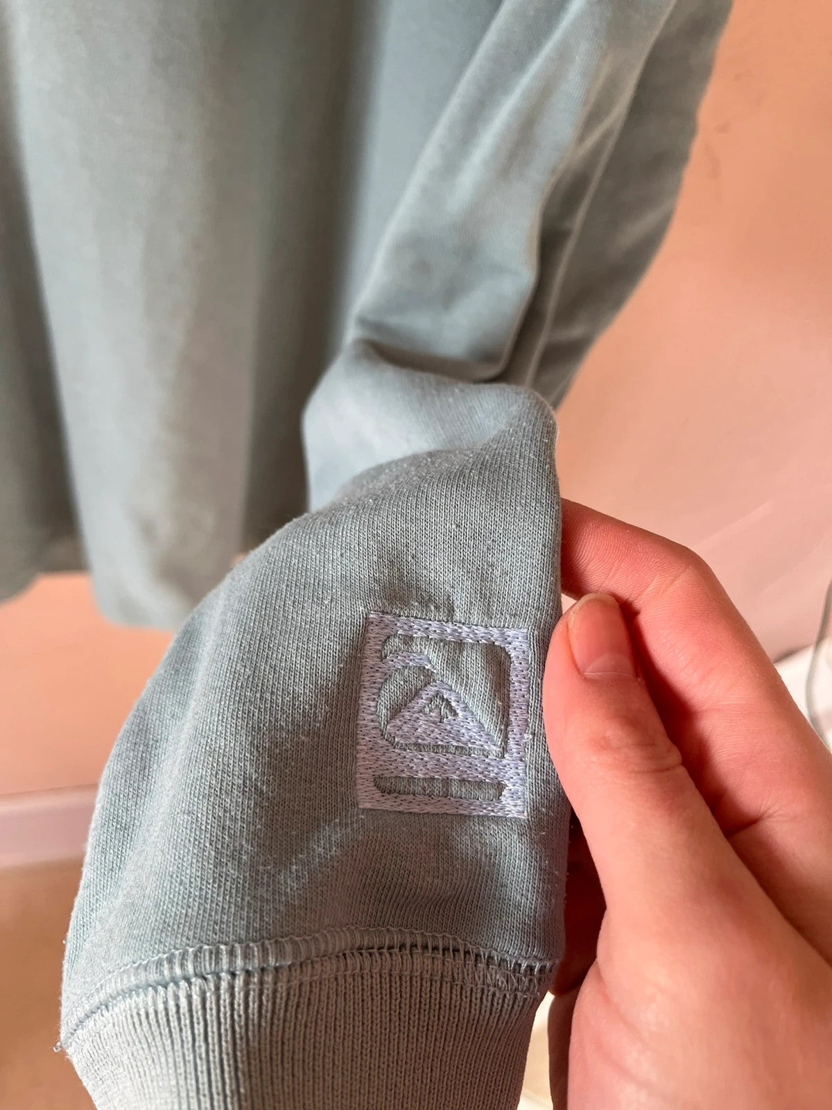 Sweat vintage Quiksilver brodé Y2k